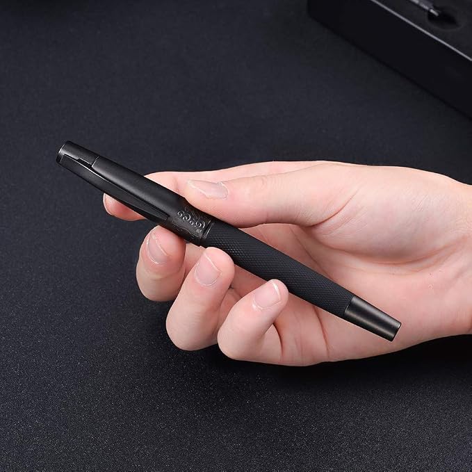 Hongdian 6013 Pure Black General Fountain Pen, PVD Coated Black Medium Nib Solid Metal Pen with Metal Box